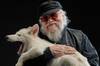 George R.R. Martin se cansa de los rumores sobre el nuevo libro de 'Juego de tronos': 'No, no llegar pronto'
