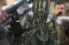 Recrean la impresionante armadura de Sauron de 'El Seor de los Anillos' con metal y el resultado es digno de Peter Jackson